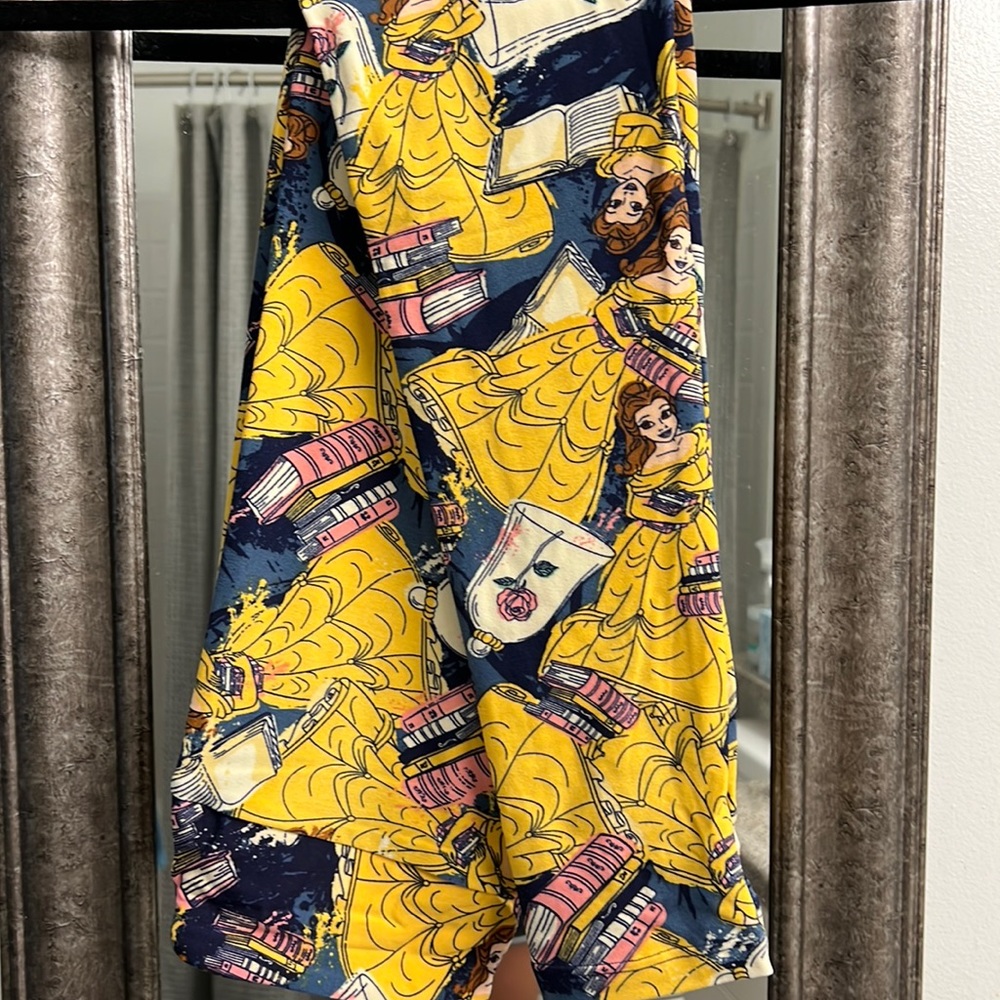LULAROE DISNEY LEGGINGS - One Size (OS)